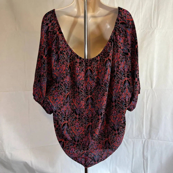 Joie Off Shoulder Boxy Silk Blouse with Abstract Print Size Small - Picture 2 of 9